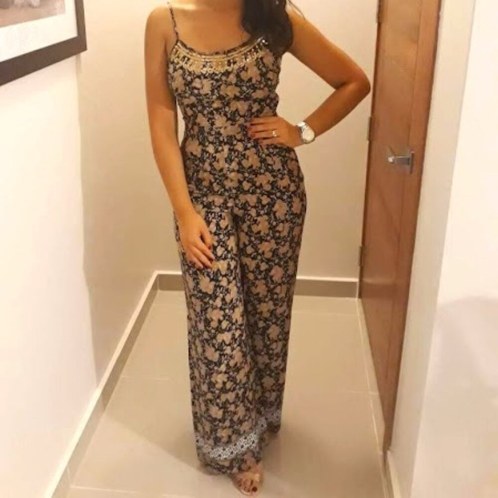 Forever 21 Black and Gold sequin Jumpsuit (Black/Gold) (Size M)